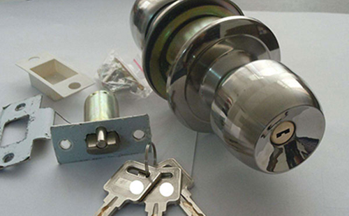 德宏24小时上门开锁公司