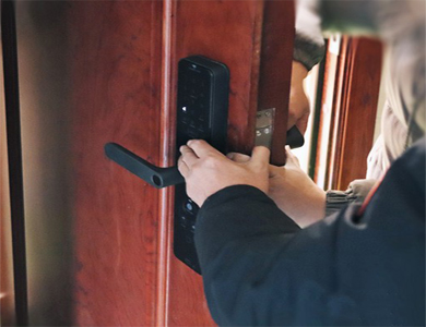 德宏24小时上门开锁公司